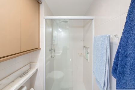 Apartamento para alugar com 67m², 2 quartos e 2 vagasBanheiro da Suíte