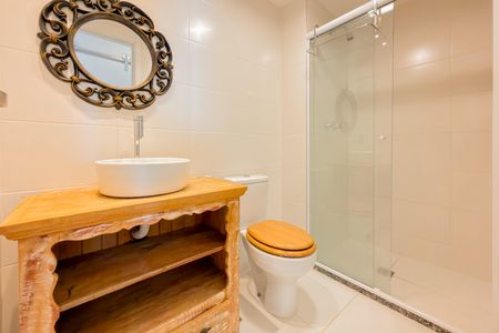 Apartamento para alugar com 67m², 2 quartos e 2 vagasBanheiro Social