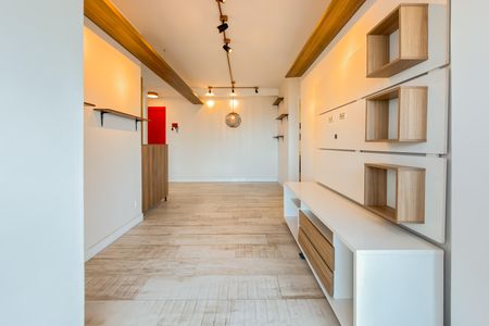 Apartamento para alugar com 67m², 2 quartos e 2 vagasSala