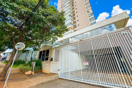 Apartamento para alugar com 67m², 2 quartos e 2 vagasFachada