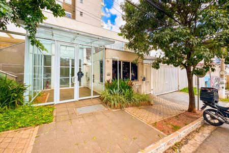 Apartamento para alugar com 67m², 2 quartos e 2 vagasFachada