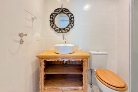 Apartamento para alugar com 67m², 2 quartos e 2 vagasBanheiro Social