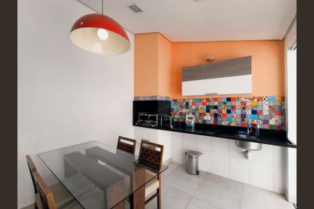 Casa de condomínio à venda com 120m², 3 quartos e 2 vagas