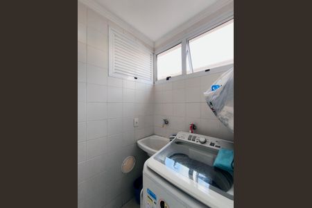 Casa de condomínio à venda com 120m², 3 quartos e 2 vagas