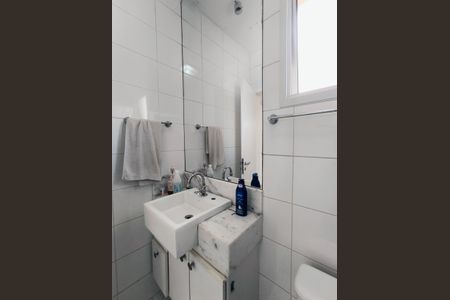 Casa de condomínio à venda com 120m², 3 quartos e 2 vagas