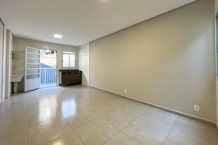 Studio de kitnet/studio para alugar com 1 quarto, 28m² em Vila Carolina, São Paulo