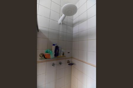 Casa de condomínio à venda com 186m², 3 quartos e 2 vagas Casa de condomínio à venda com 186m², 3 quartos e 2 vagasBanheiro da Suíte