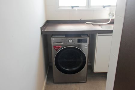 Apartamento para alugar com 55m², 1 quarto e 1 vagaÁrea de Serviço