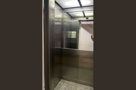 Apartamento para alugar com 30m², 1 quarto e sem vaga Apartamento para alugar com 30m², 1 quarto e sem vagaelevador