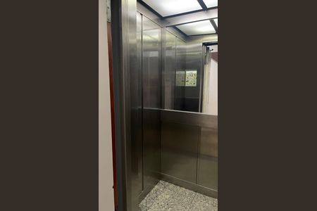 Apartamento para alugar com 30m², 1 quarto e sem vaga Apartamento para alugar com 30m², 1 quarto e sem vagaelevador