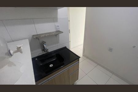 Apartamento para alugar com 30m², 1 quarto e sem vaga Apartamento para alugar com 30m², 1 quarto e sem vagaCozinha - Armários