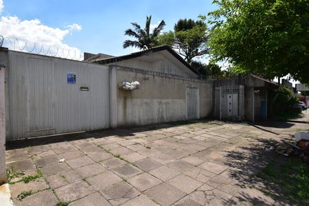 Casa para alugar com 100m², 2 quartos e 3 vagasFachada