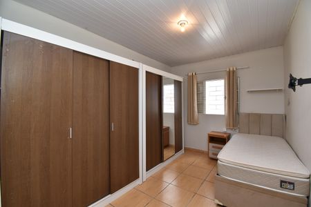 Quarto 1 de casa para alugar com 2 quartos, 100m² em Parque da Fonte, São José dos Pinhais