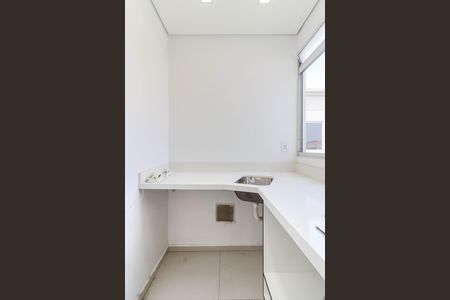 Apartamento para alugar com 38m², 2 quartos e sem vaga Apartamento para alugar com 38m², 2 quartos e sem vagaÁrea de Serviço