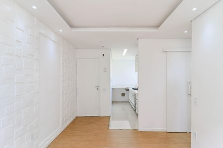 Sala de apartamento para alugar com 2 quartos, 38m² em Jardim Casablanca, São Paulo