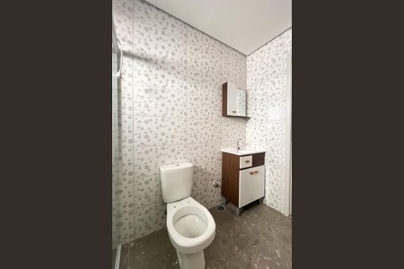 Banheiro de kitnet/studio para alugar com 1 quarto, 36m² em Vila Carolina, São Paulo