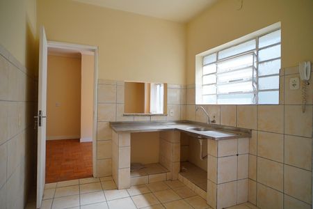Apartamento à venda com 120m², 3 quartos e sem vaga Apartamento à venda com 120m², 3 quartos e sem vagaCozinha