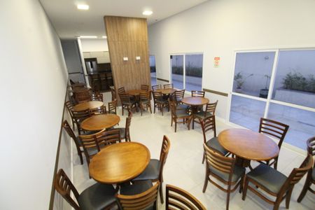 Apartamento para alugar com 32m², 1 quarto e 1 vagaÁrea comum - Salão de Festas