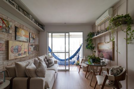 Apartamento à venda com 84m², 3 quartos e 2 vagas Apartamento à venda com 84m², 3 quartos e 2 vagasSala