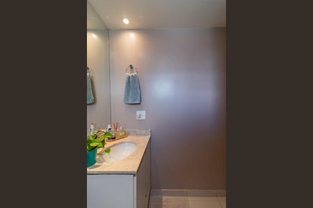 Apartamento à venda com 84m², 3 quartos e 2 vagas Apartamento à venda com 84m², 3 quartos e 2 vagasBanheiro