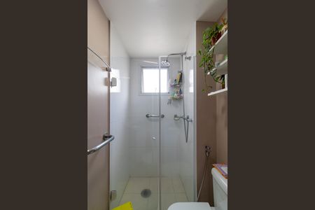 Apartamento à venda com 84m², 3 quartos e 2 vagas Apartamento à venda com 84m², 3 quartos e 2 vagasBanheiro da Suíte