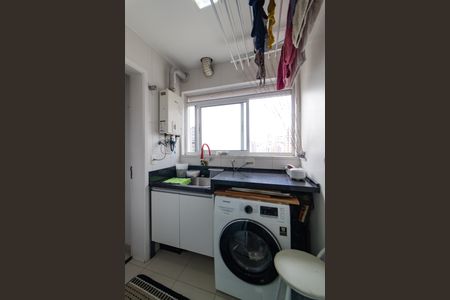 Apartamento à venda com 84m², 3 quartos e 2 vagas Apartamento à venda com 84m², 3 quartos e 2 vagasÁrea de Serviço