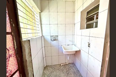 Casa para alugar com 40m², 1 quarto e sem vagaÁrea de Serviço