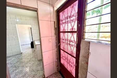 Casa para alugar com 40m², 1 quarto e sem vagaÁrea de Serviço