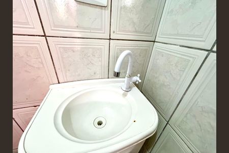 Casa para alugar com 40m², 1 quarto e sem vagaBanheiro