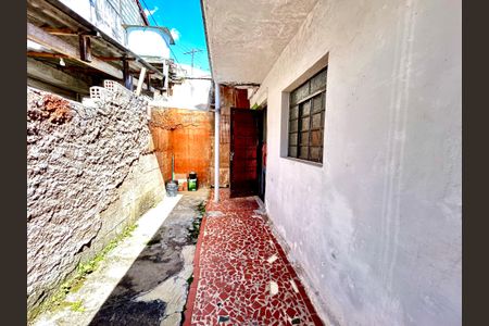 Casa para alugar com 40m², 1 quarto e sem vagaQuintal