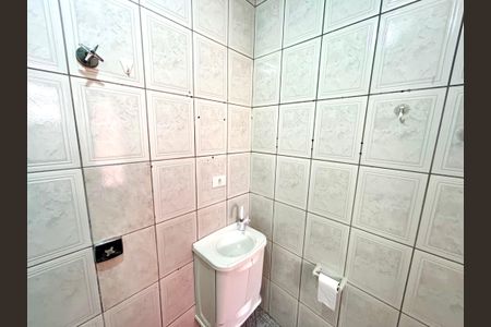 Casa para alugar com 40m², 1 quarto e sem vagaBanheiro