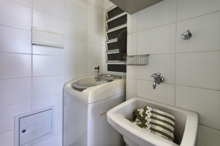 Apartamento à venda com 80m², 3 quartos e 2 vagasÁrea de Serviço