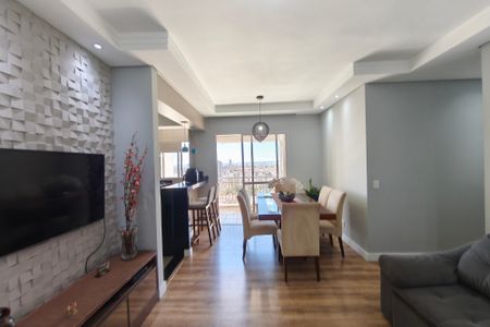 Sala de apartamento à venda com 3 quartos, 79m² em Ponte Preta, Campinas