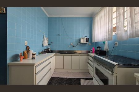 Casa para alugar com 221m², 3 quartos e 6 vagasCozinha