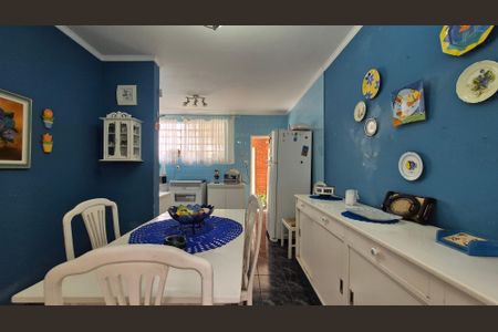 Casa para alugar com 221m², 3 quartos e 6 vagasCopa