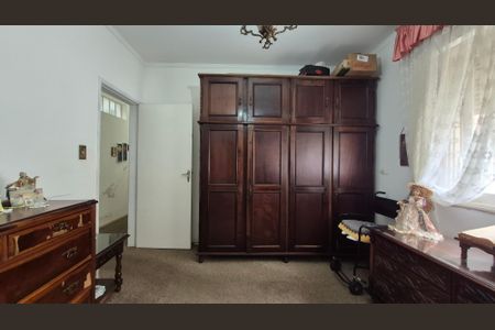 Casa para alugar com 221m², 3 quartos e 6 vagasSuíte