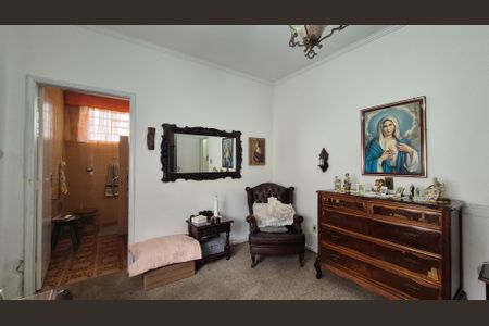 Casa para alugar com 221m², 3 quartos e 6 vagasSuíte