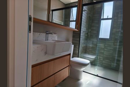 Apartamento à venda com 179m², 3 quartos e 2 vagasBanheiro da Suíte