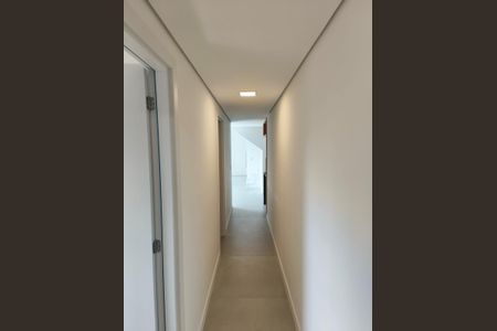 Apartamento à venda com 179m², 3 quartos e 2 vagasCorredor