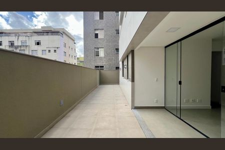 Apartamento à venda com 103m², 2 quartos e 2 vagasárea privativa