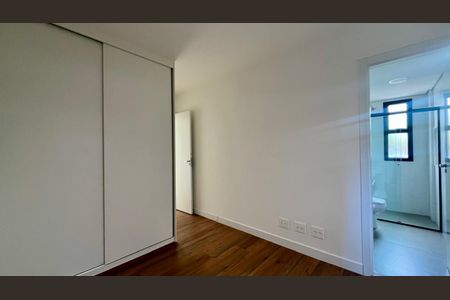 quarto  de apartamento à venda com 2 quartos, 103m² em Santo Antônio, Belo Horizonte