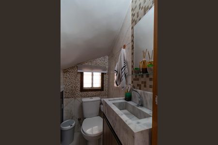 Casa à venda com 126m², 2 quartos e 2 vagasLavabo