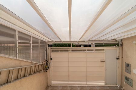 Casa à venda com 126m², 2 quartos e 2 vagasVista da Sala