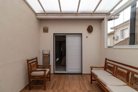Casa à venda com 126m², 2 quartos e 2 vagasVaranda