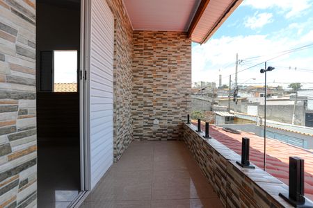 Casa para alugar com 100m², 2 quartos e 2 vagas Casa para alugar com 100m², 2 quartos e 2 vagasSacada Suíte