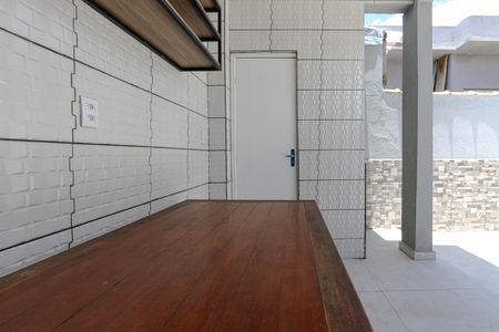 Casa para alugar com 100m², 2 quartos e 2 vagas Casa para alugar com 100m², 2 quartos e 2 vagasChurrrasqueira