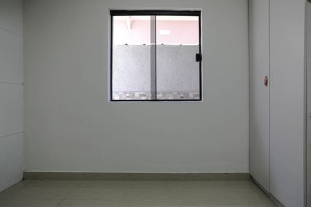 Casa para alugar com 100m², 2 quartos e 2 vagas Casa para alugar com 100m², 2 quartos e 2 vagasQuarto 2