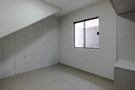 Casa para alugar com 100m², 2 quartos e 2 vagas Casa para alugar com 100m², 2 quartos e 2 vagasQuarto 2