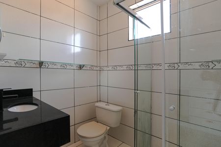 Casa para alugar com 100m², 2 quartos e 2 vagas Casa para alugar com 100m², 2 quartos e 2 vagasBanheiro da Suíte