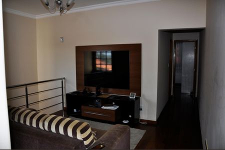 Casa para alugar com 230m², 3 quartos e 5 vagasDetalhe - Hall dos Quartos